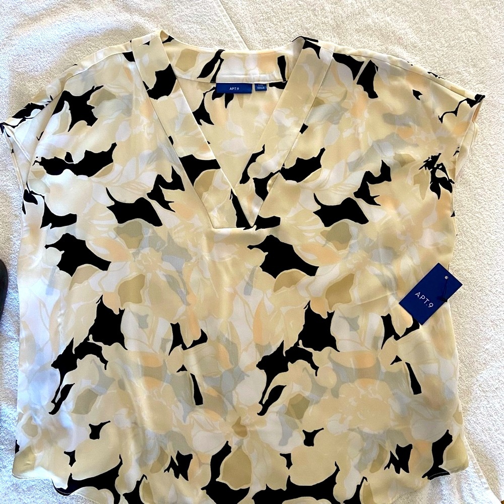 Woman’s Top